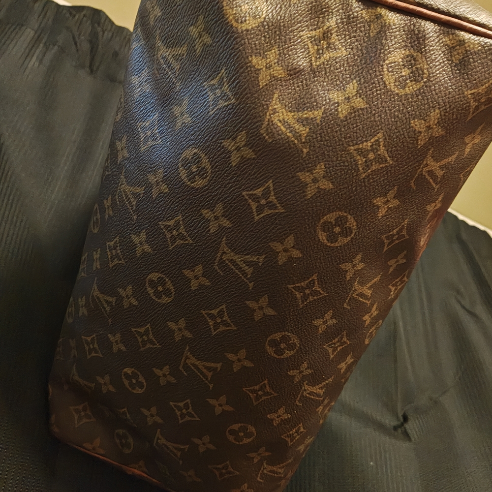 Louis Vuitton Monogram Speedy 35 - Picture 6 of 16
